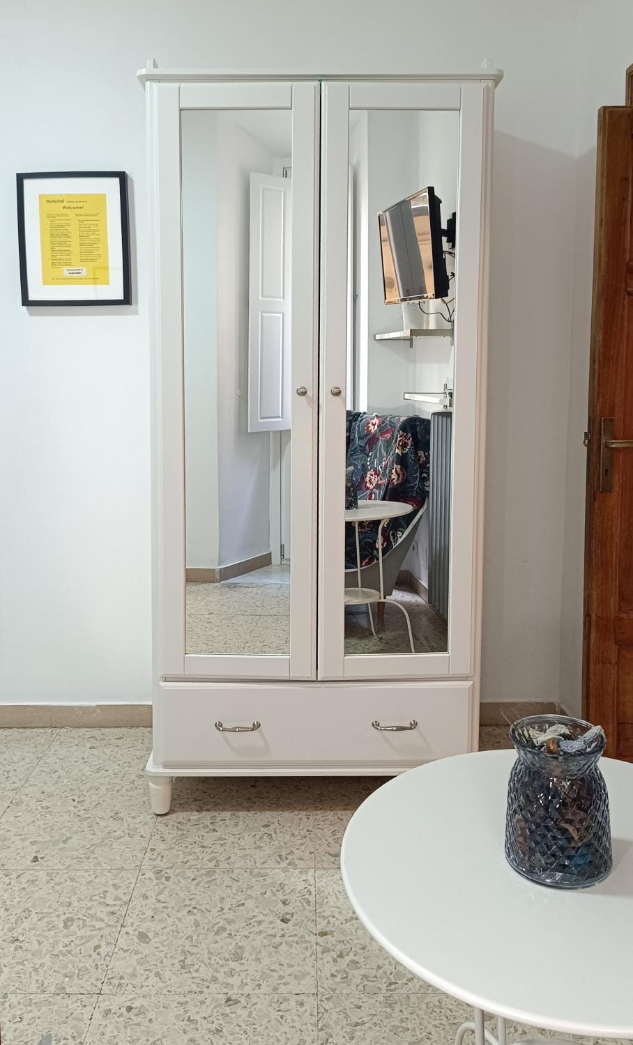 wardrobe