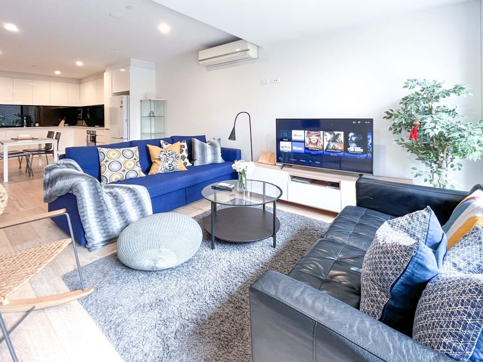 Pride Bentleigh Apartment with Private Garden Apartment in Melbourne