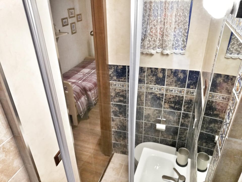 Bathroom, Bedroom