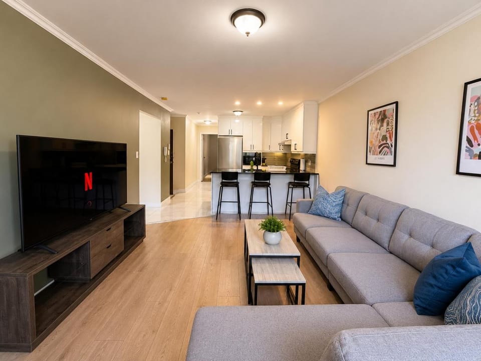 APARTMENT HOTEL ST-DENIS Apartment in Laval