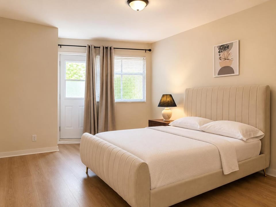 APARTMENT HOTEL ST-DENIS Apartment in Laval