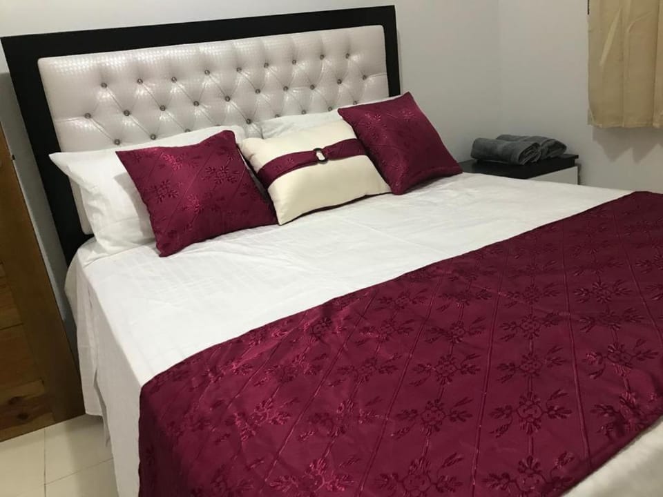 New Condo Palma Real 3 bd Apt 5 mins from STi Apartment in Santiago de los Caballeros