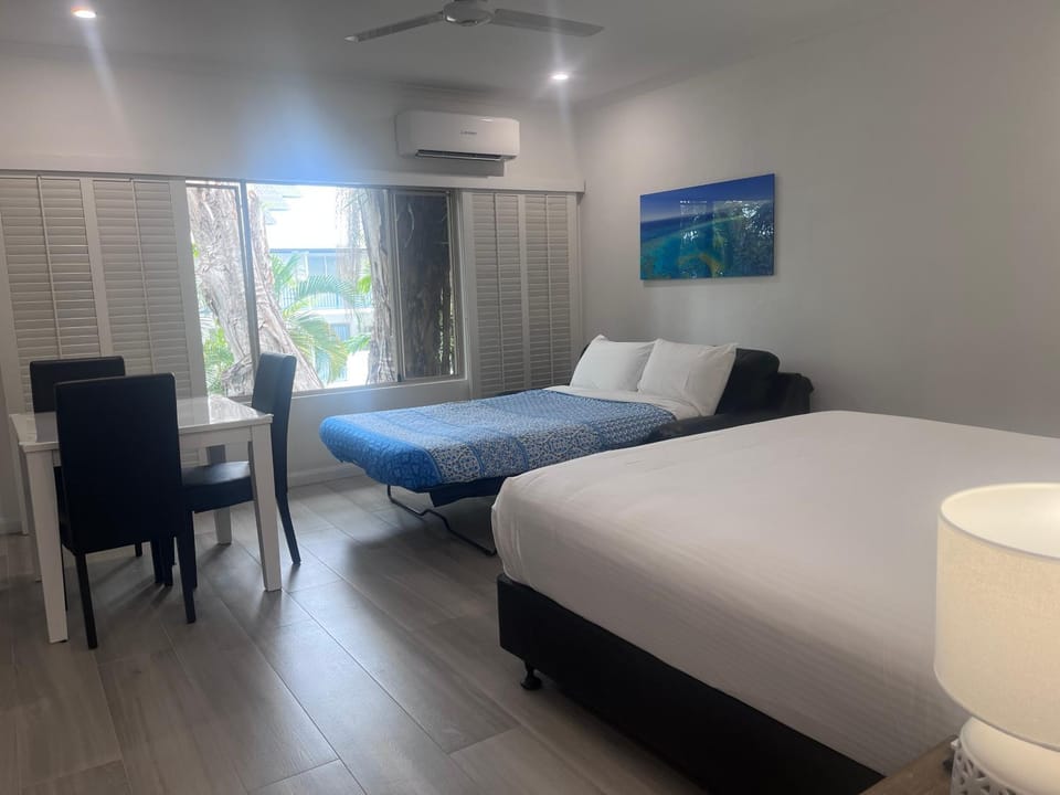 Sonia's at Ramada Resort Free Wifi Resort in Port Douglas