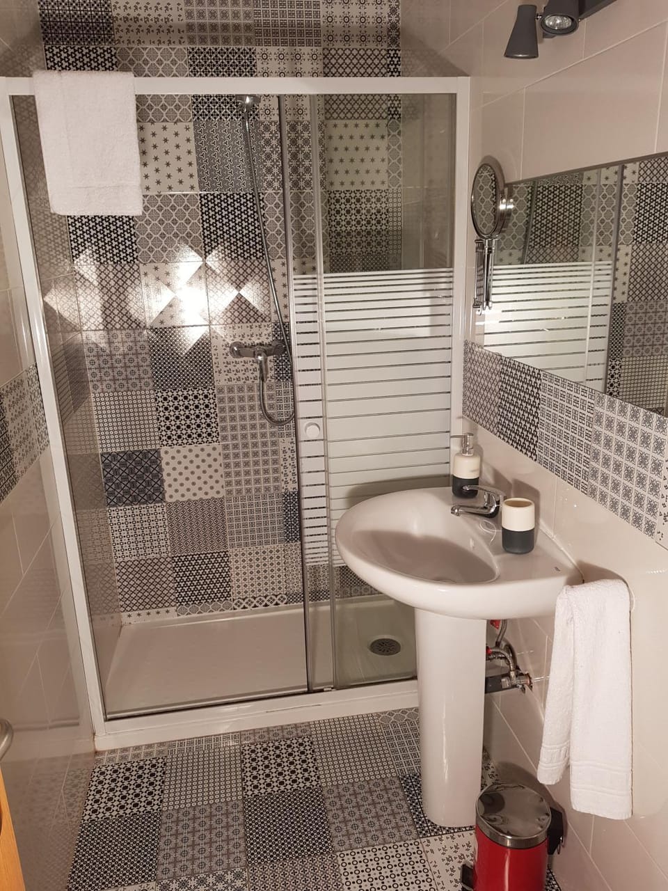 Shower, Bathroom