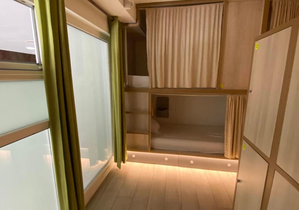 bunk bed