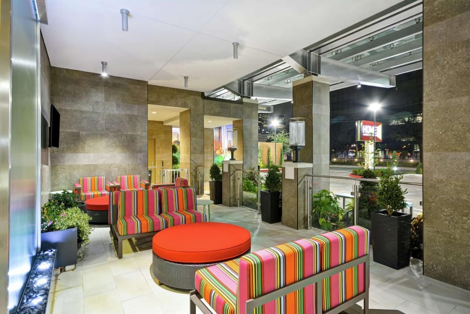 Patio, Seating area