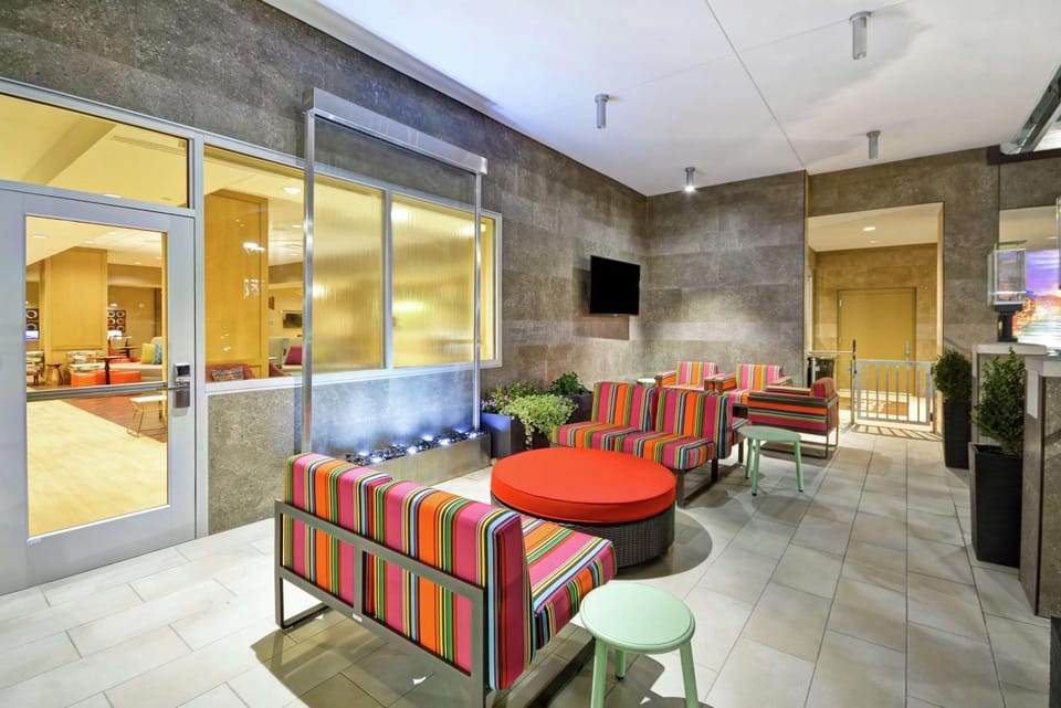 Patio, Seating area