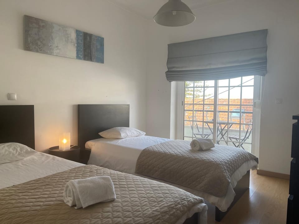 TEJO HOUSE RIVER Lisbon (Cacilhas) Apartment in Lisbon District