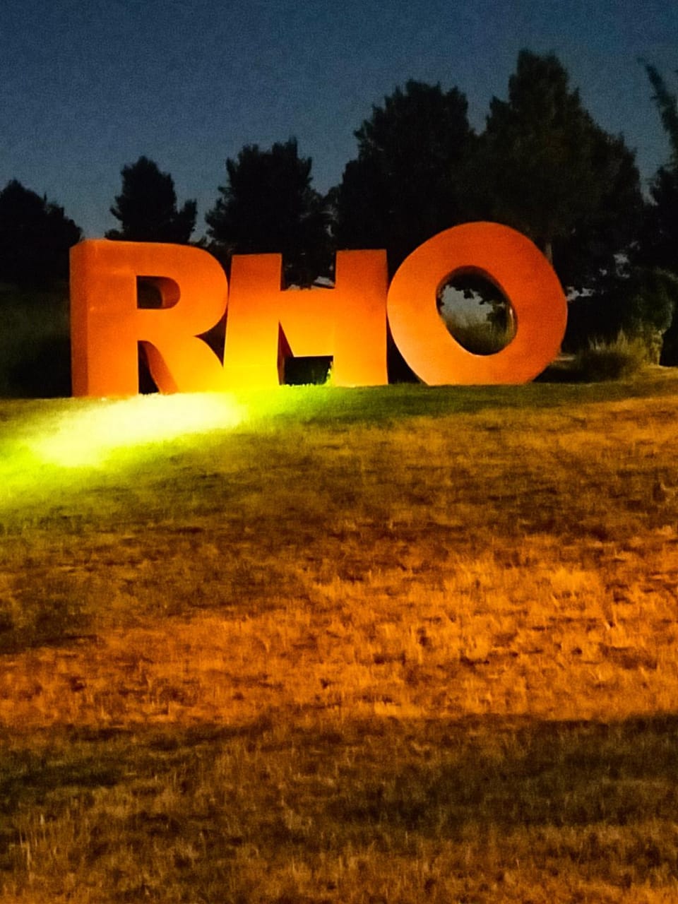 Nearby landmark, Night