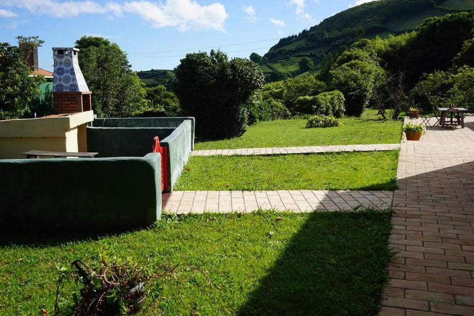 BBQ facilities, Children play ground
