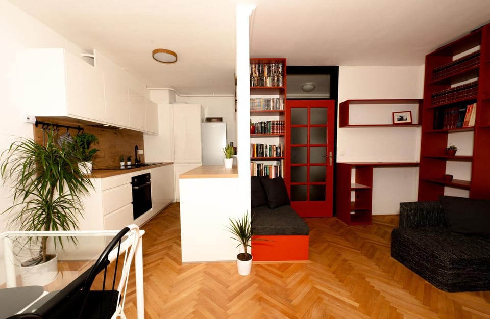 Tony's Place under the Castle Apartment in Ljubljana