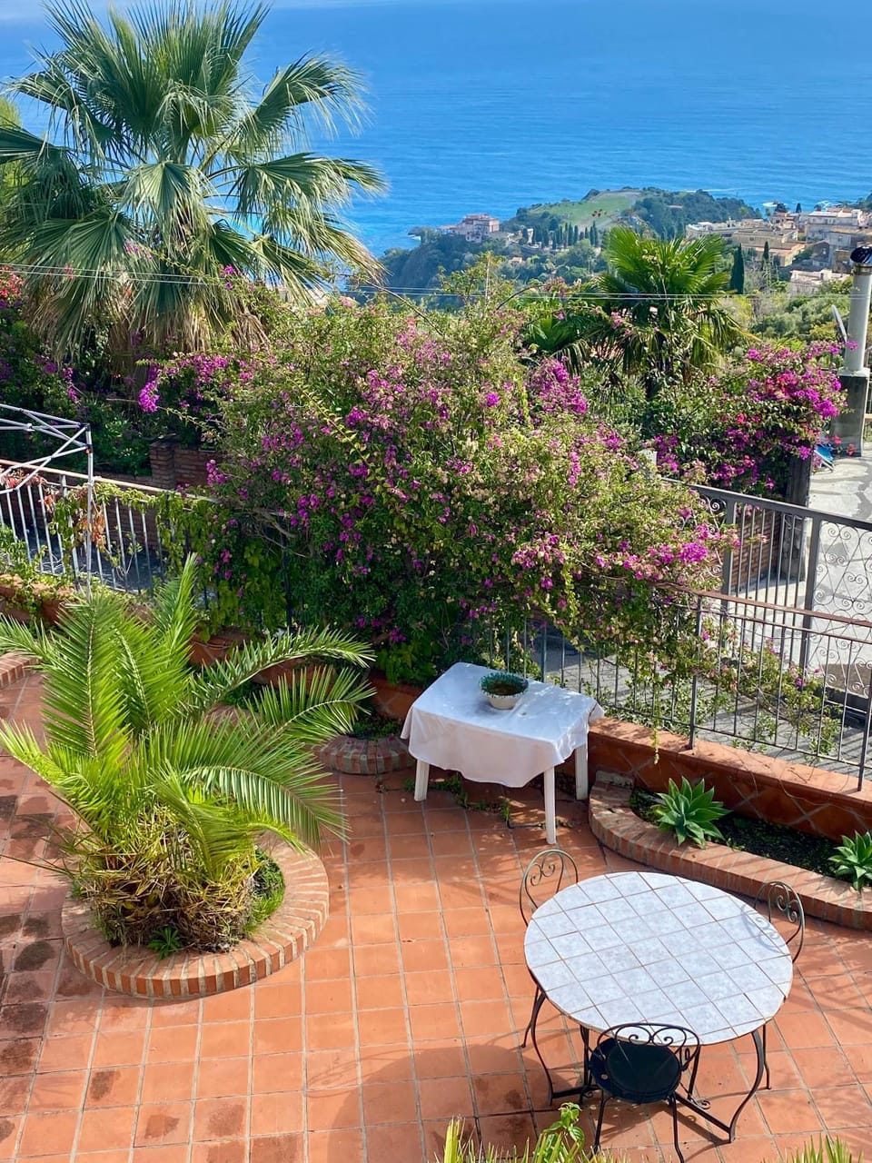 VILLA ZEN TAORMINA Resort in Taormina