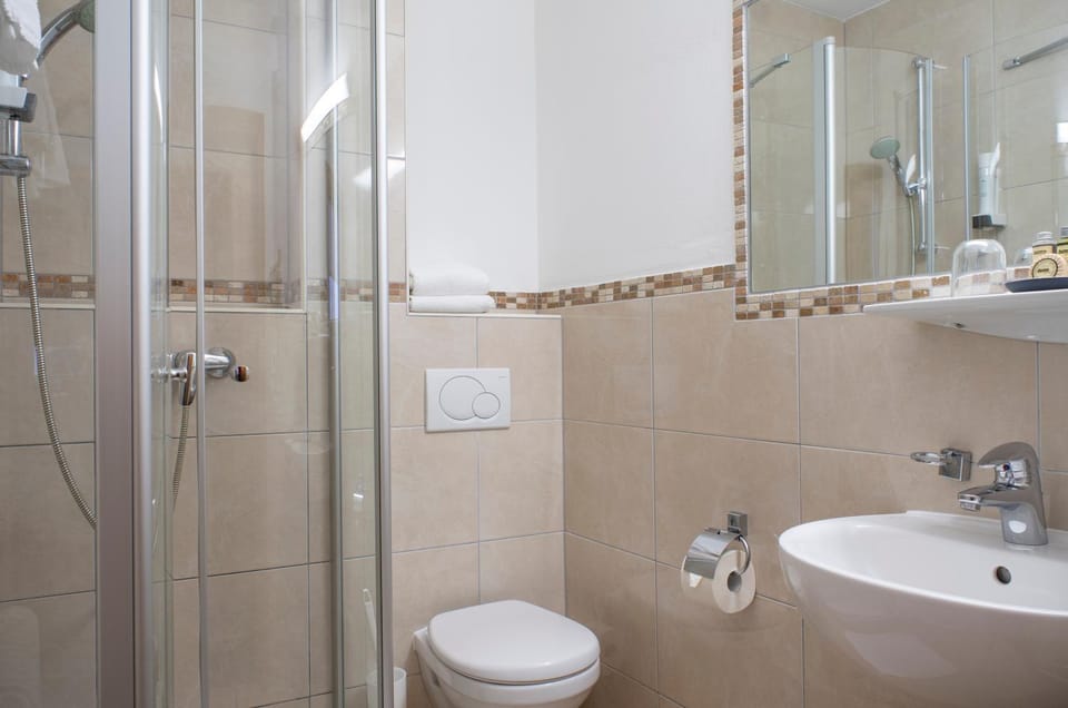 Shower, Toilet, Bathroom