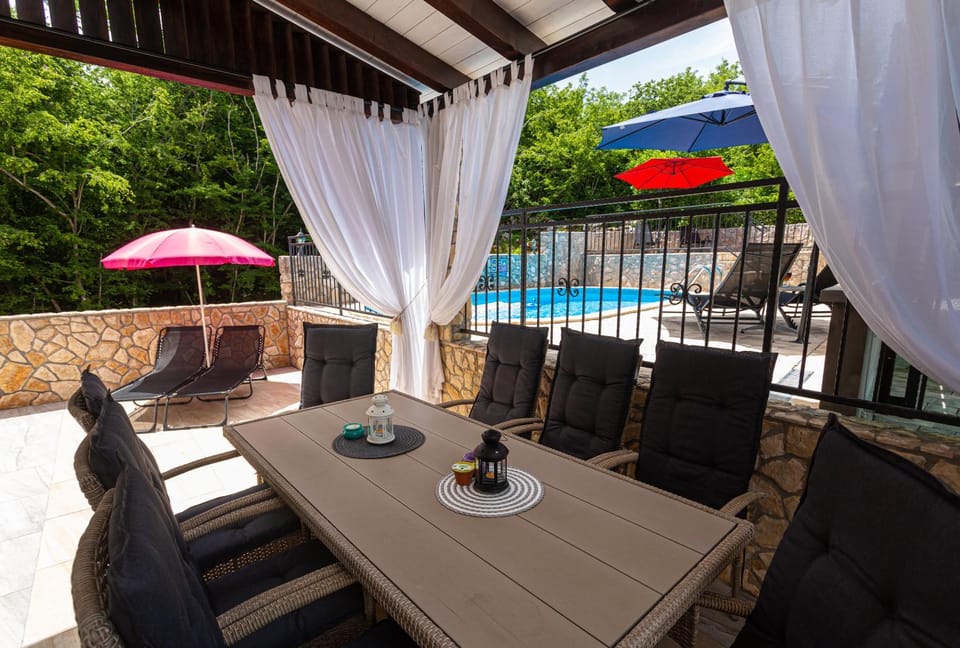 Apartment With A Private Swimming Pool, Garden & BBQ Apartment in Primorje-Gorski Kotar County