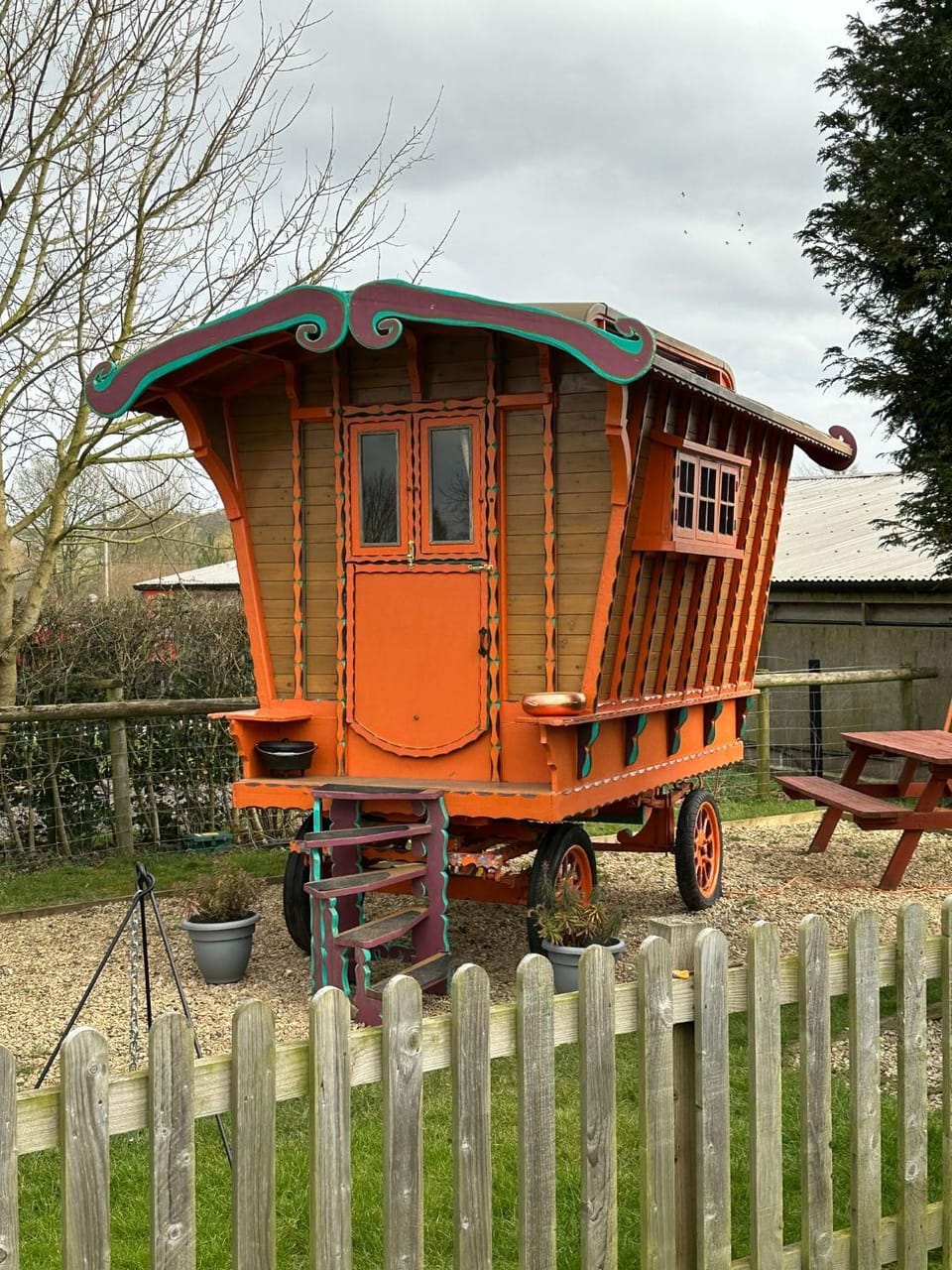 Stonehenge Campsite & Glamping Campground/ 
RV Resort in England