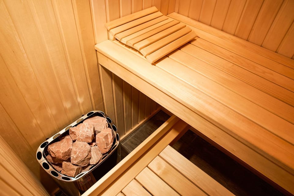 Sauna, Sauna, Spa and wellness centre/facilities