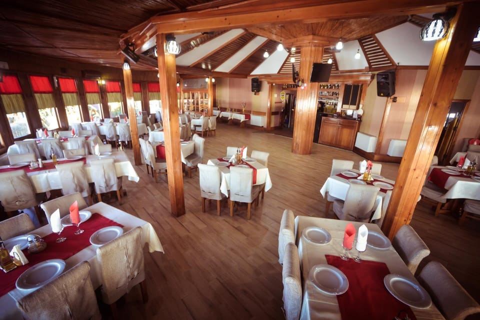 Hotel Insula Hotel in Romania