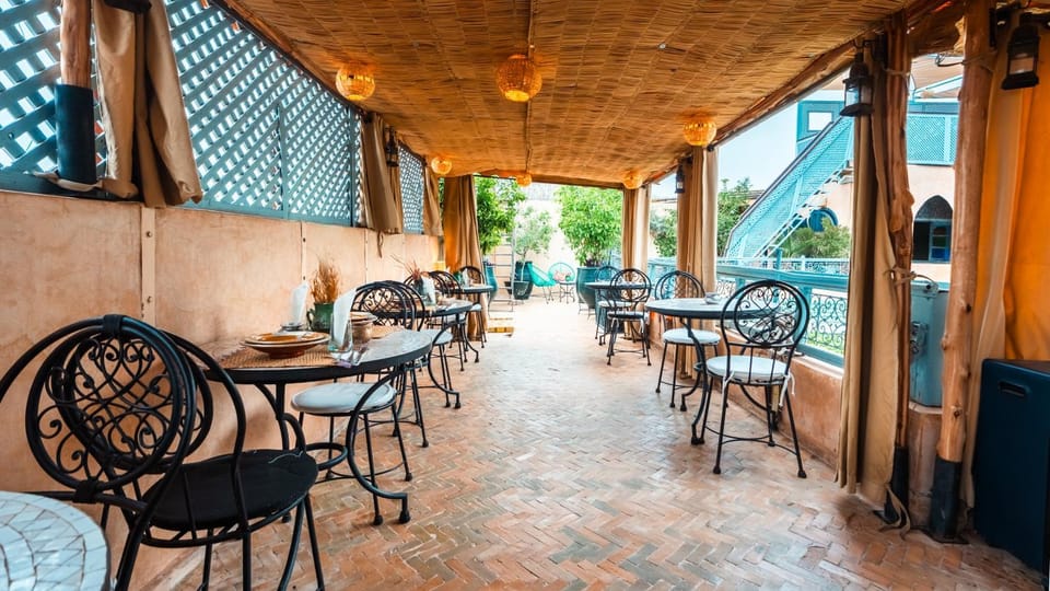 Restaurant/places to eat, View (from property/room), Balcony/Terrace
