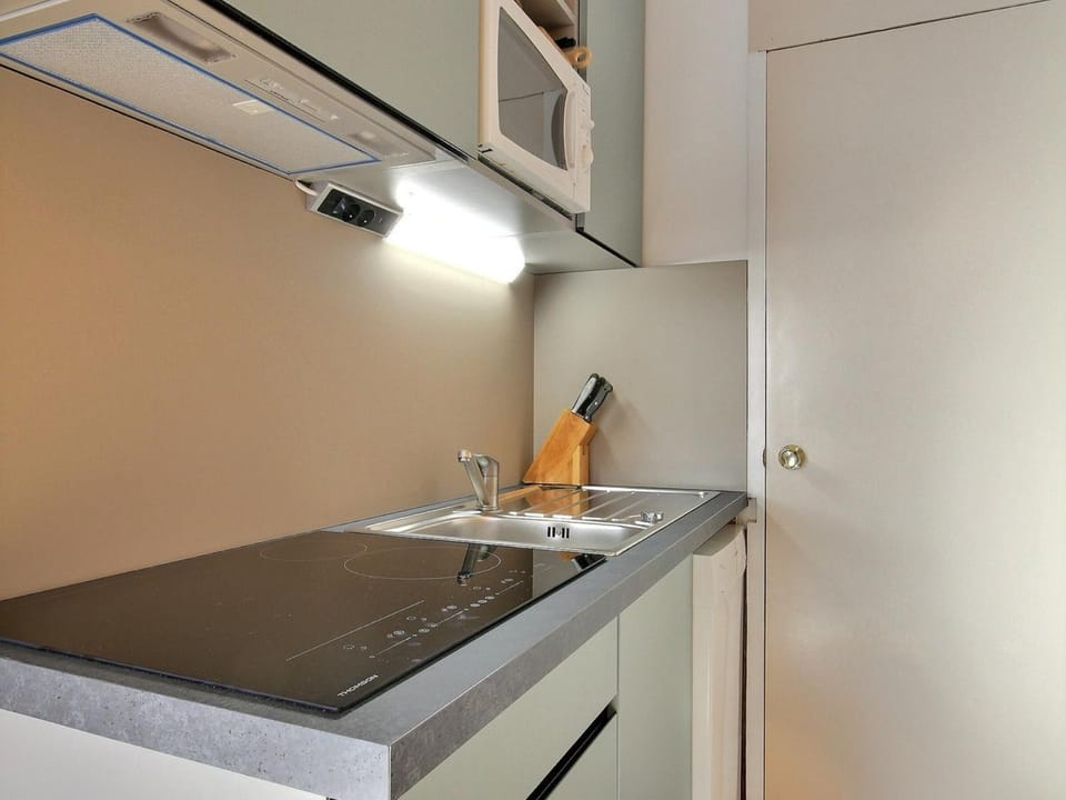 Studio skis aux pieds pour 3 pers., rénové et accessible, idéal Plagne Centre - FR-1-455-128 Apartment in Mâcot-la-Plagne