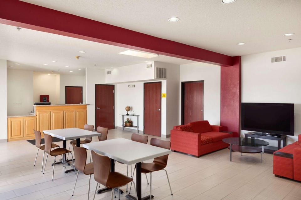 Lobby or reception, On site