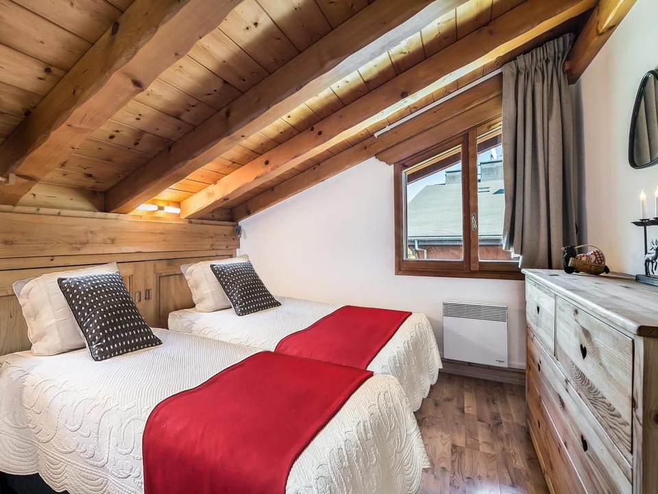 Duplex 3 Chambres à Megève - Confort et Wifi Apartment in Combloux