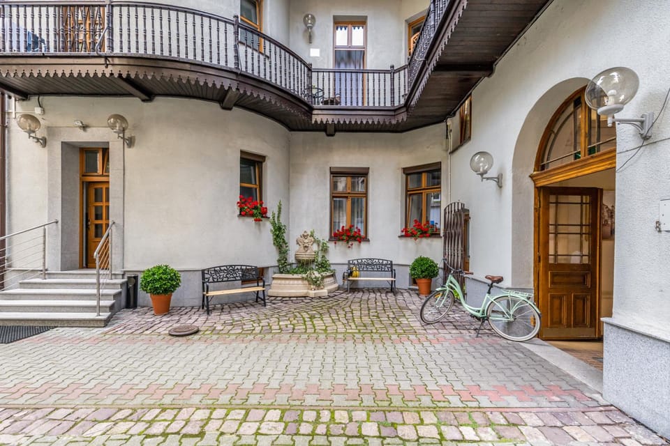Property building, Patio