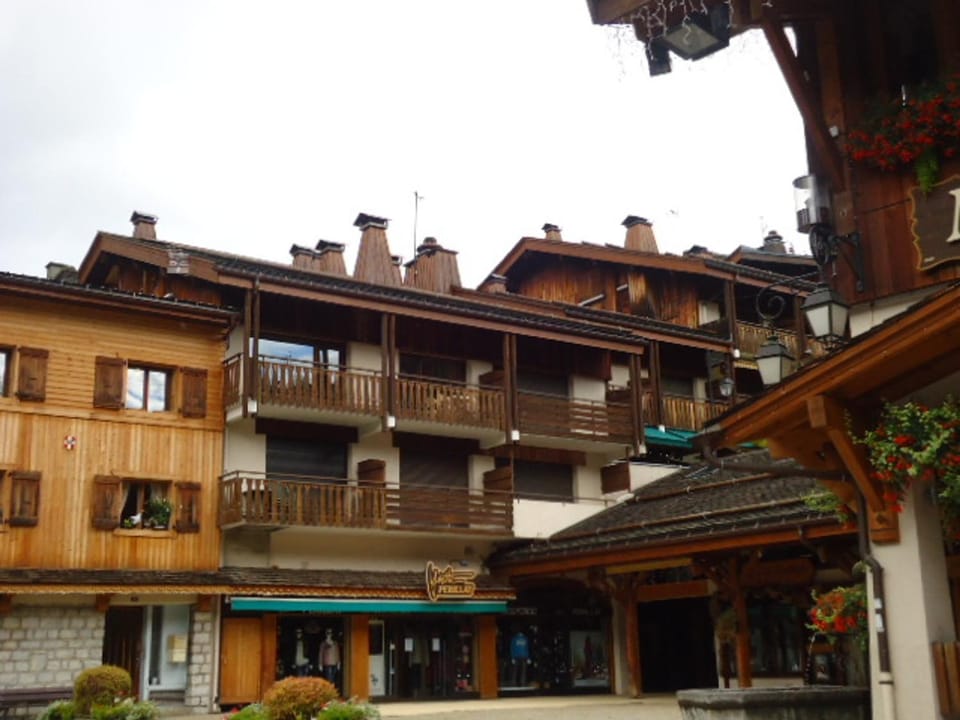 Studio cabine au centre, balcon sud, parking, proche pistes et commerces - FR-1-459-89 Cabin in La Clusaz