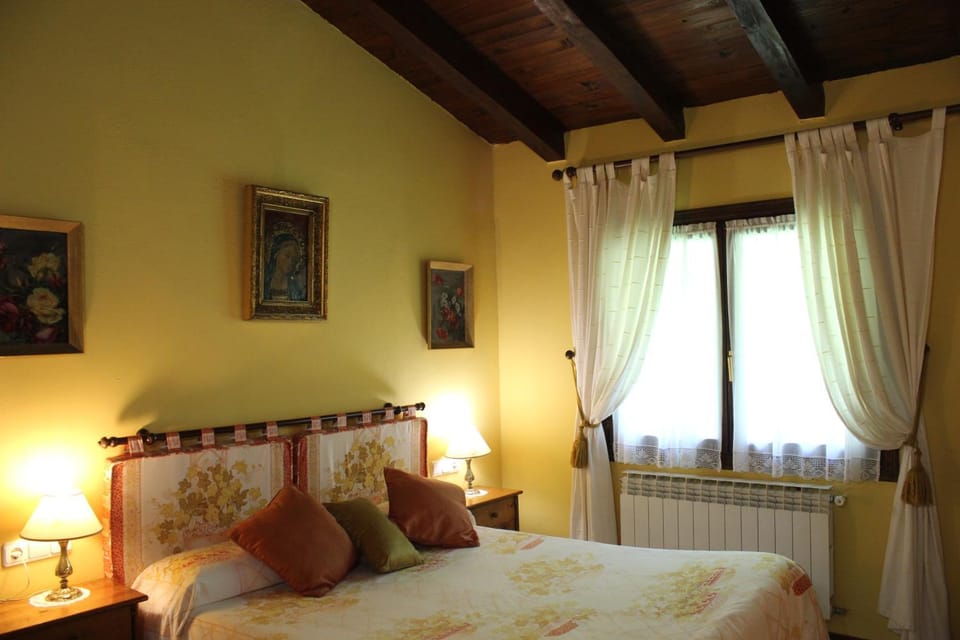 Agroturismo Atxarmin Country House in Basque Country