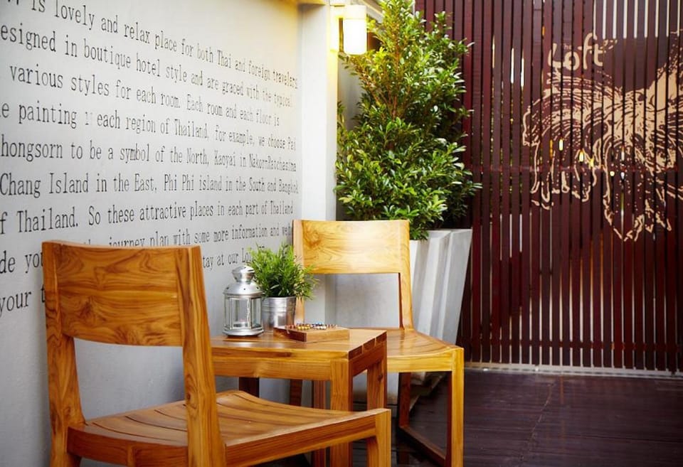 Restaurant/places to eat, Decorative detail