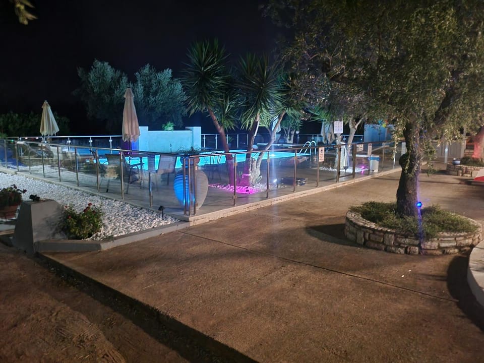 Night, Swimming pool