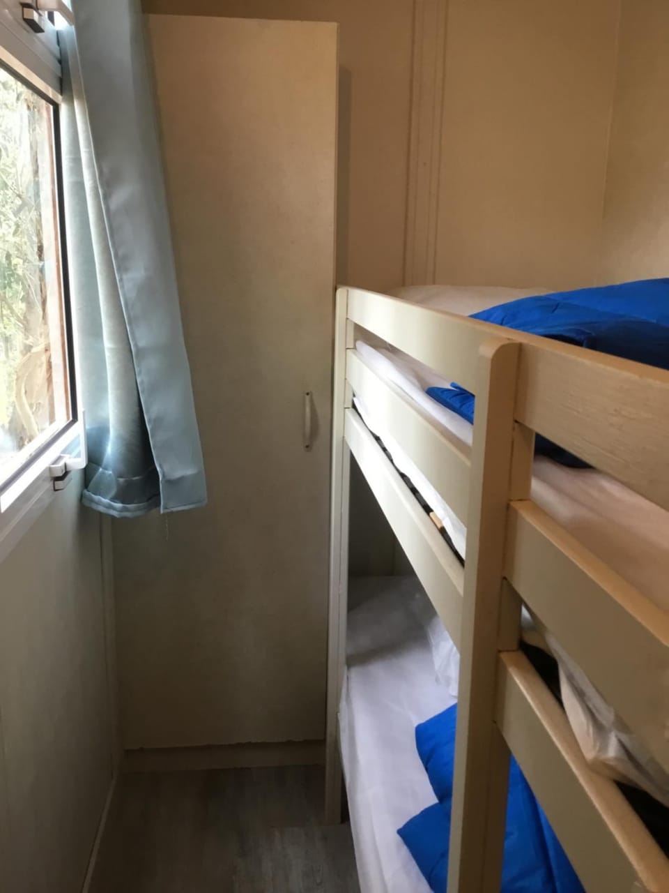 bunk bed