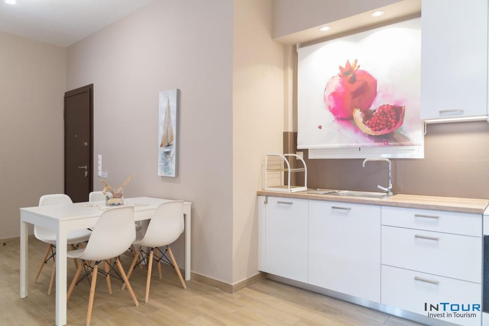 Chic and Minimal apartment close to Thissio Metro Apartment in Athens