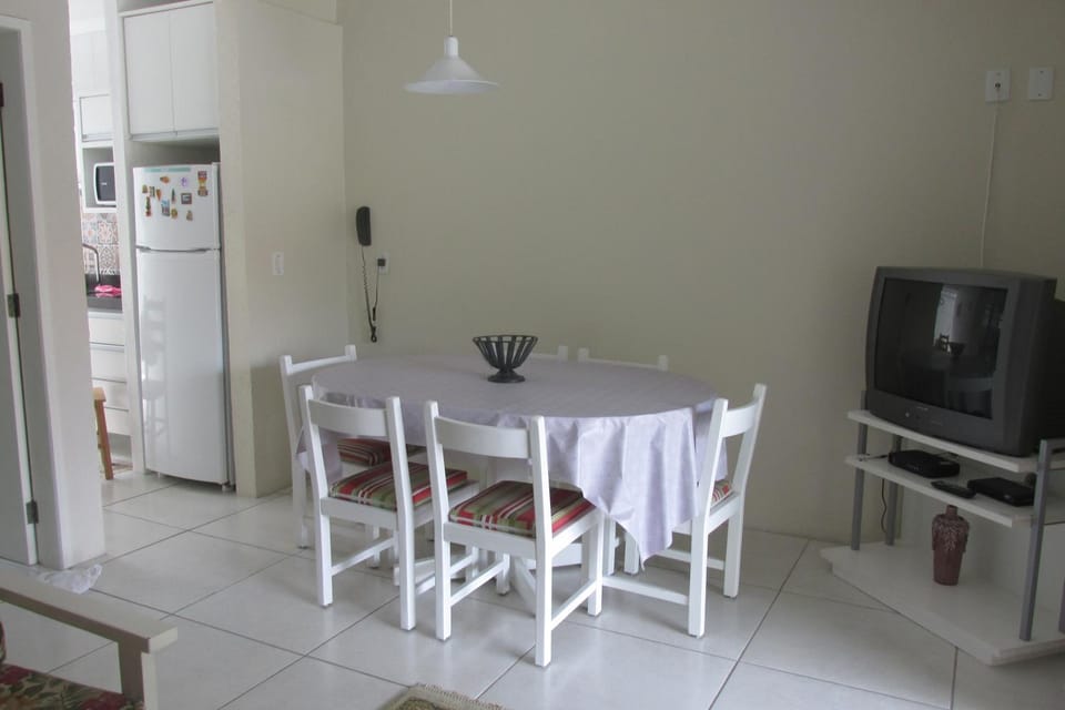 Sobrado Vila Branca House in Florianopolis
