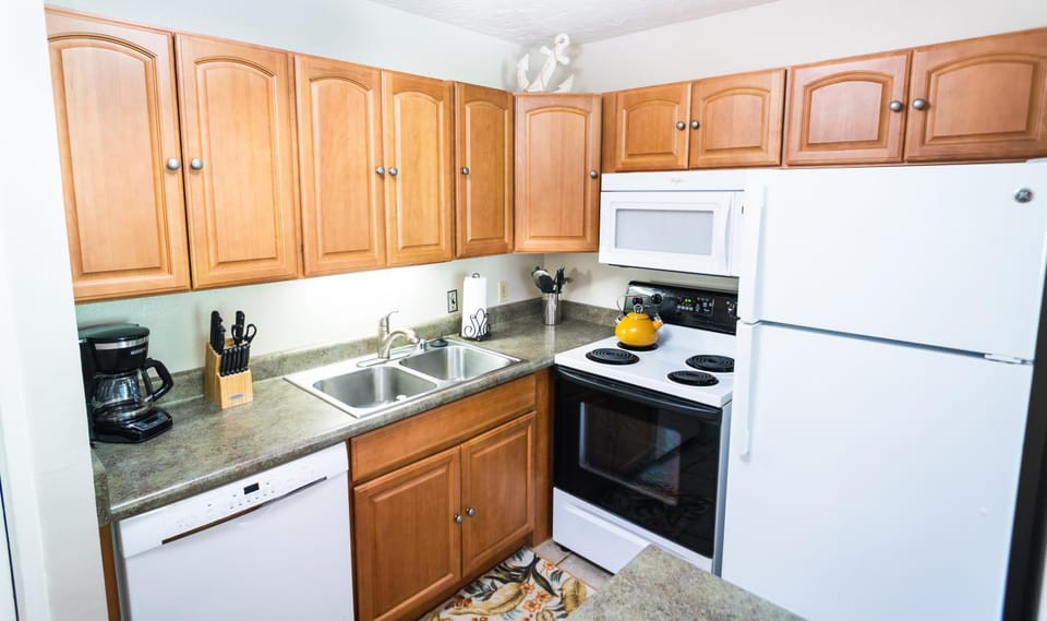 Elegant Turtle Bay Condo Apartment in Kawela Bay