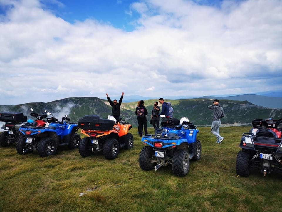 Pensiunea Valea Șușiței, ATV, Rafting, Climbing , Ghid Turistc, Paragliding House in Romania