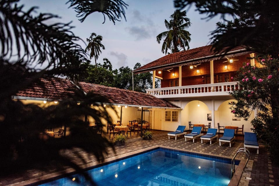 Property building, Pool view