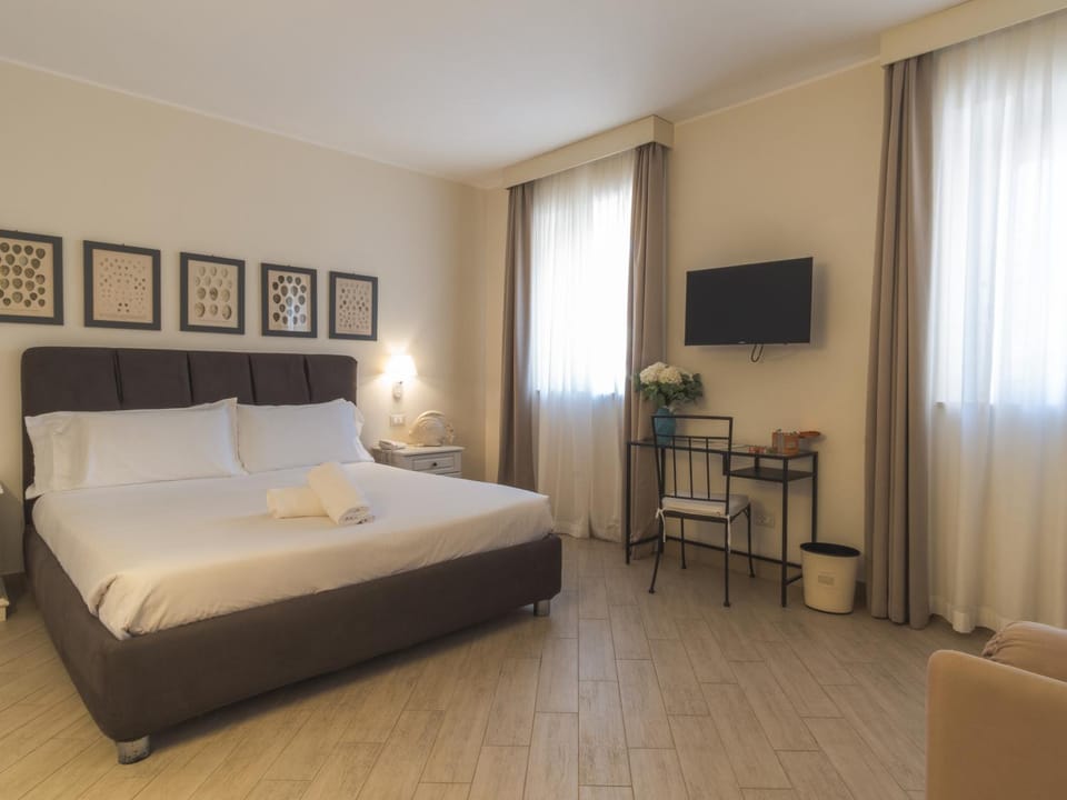 Hotel San Pietro Palace Hotel in Finale Ligure