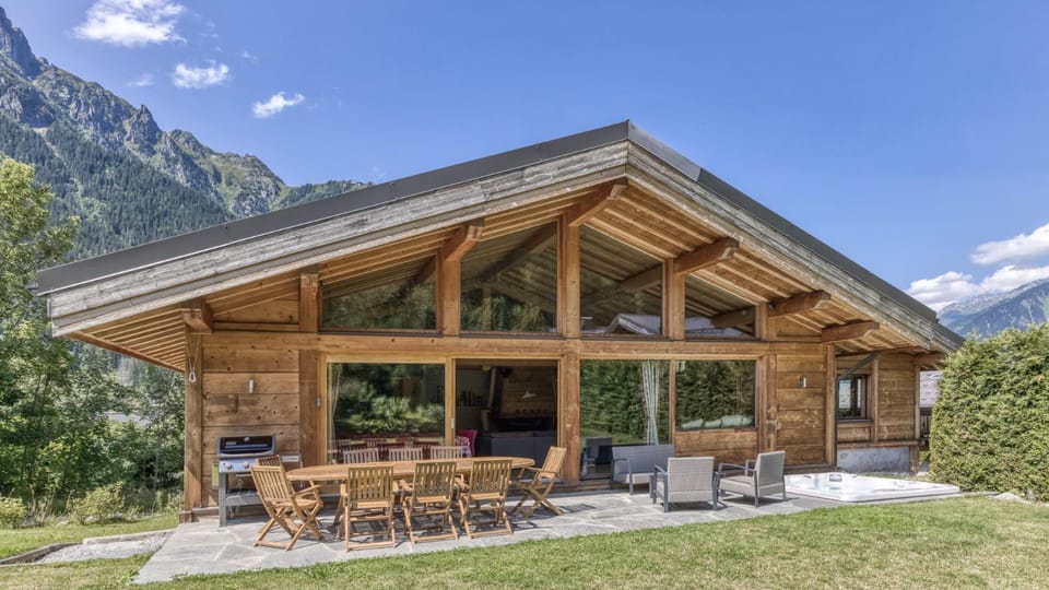 Chalet Chal'heureux Chalet in Chamonix