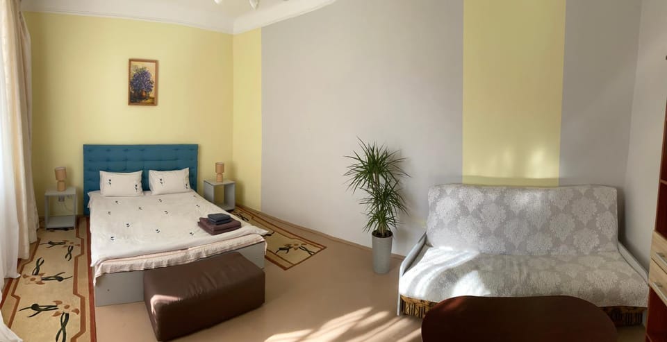 Den Apart on Rynok Square Apartment in Lviv