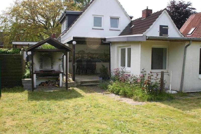 Garden, Balcony/Terrace