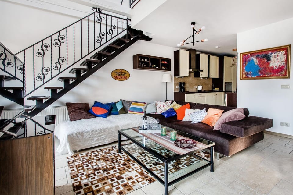 Living room, Lounge or bar, Seating area