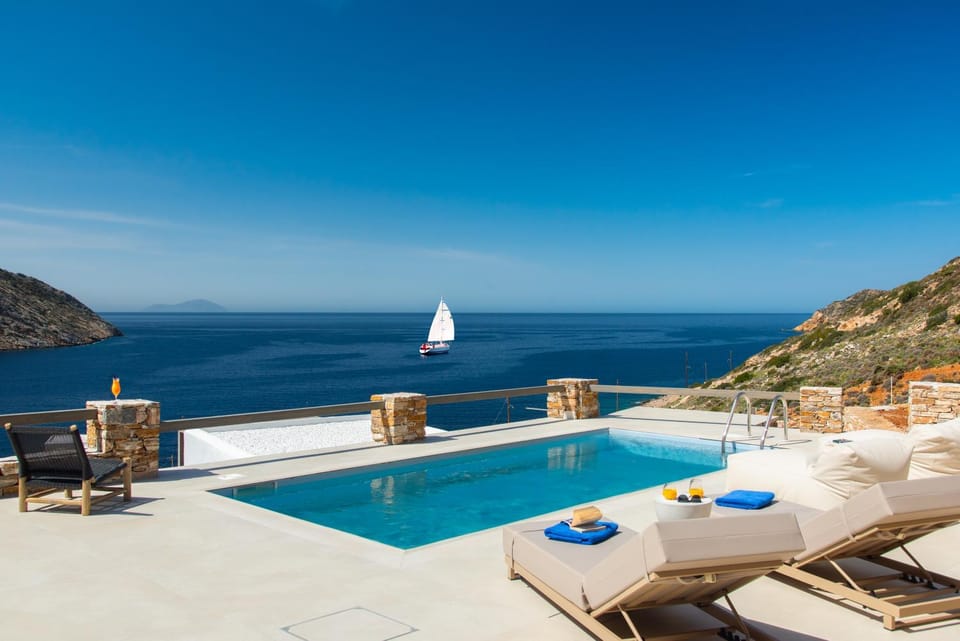 Sea view, Swimming pool