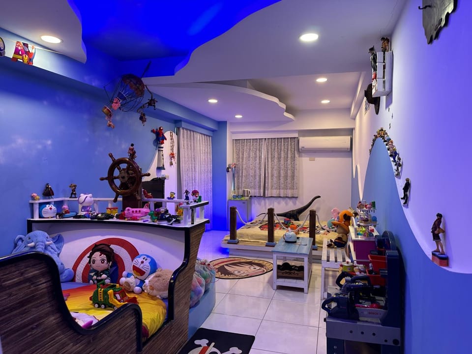 Photo of the whole room
