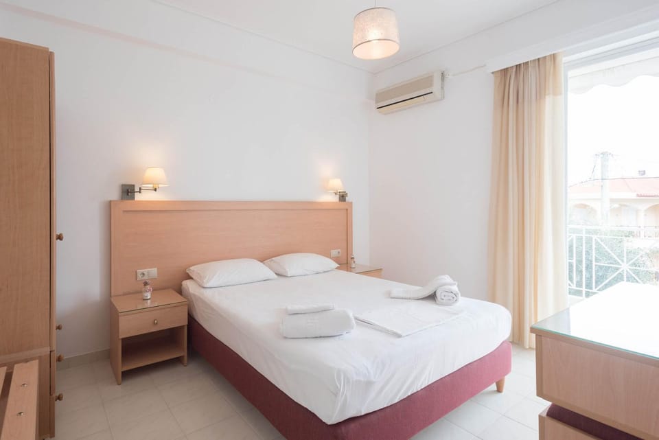 Bedroom, Sea view