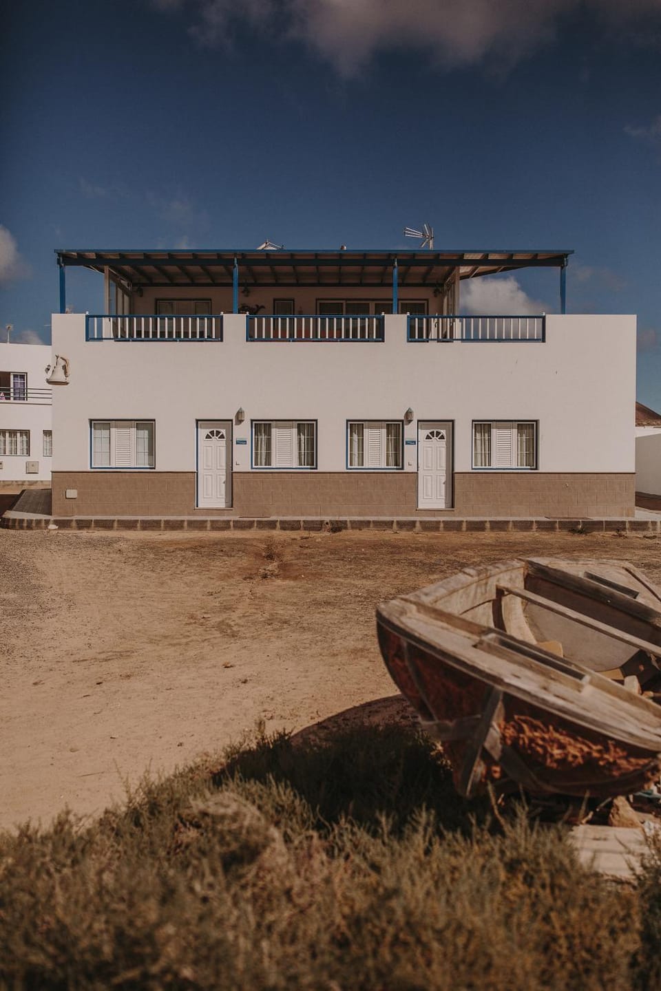 Neighbourhood, Natural landscape, Beach, Sea view
