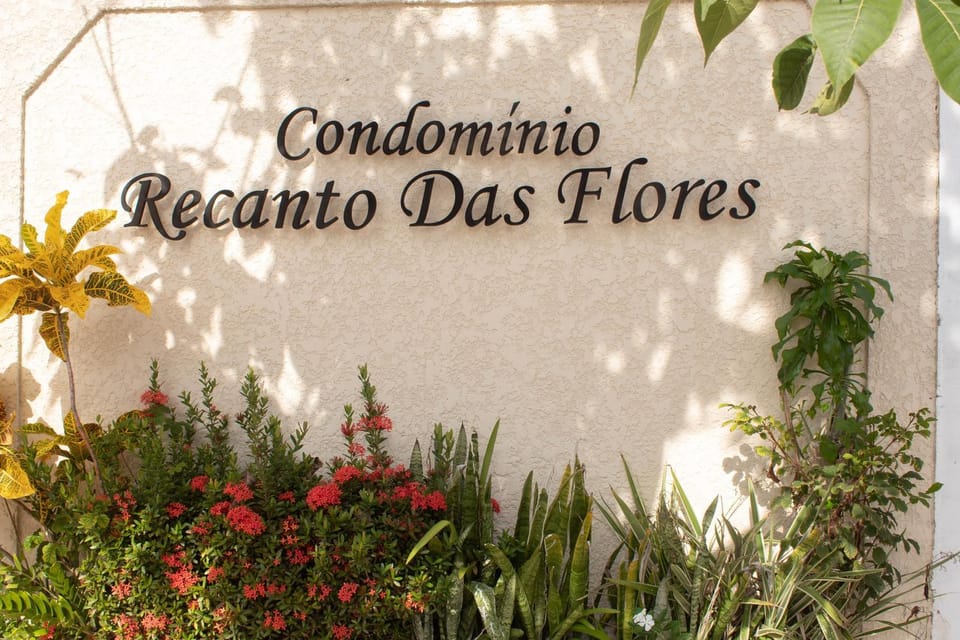 Apto Condomínio Recanto das Flores Taperapuã House in State of Bahia
