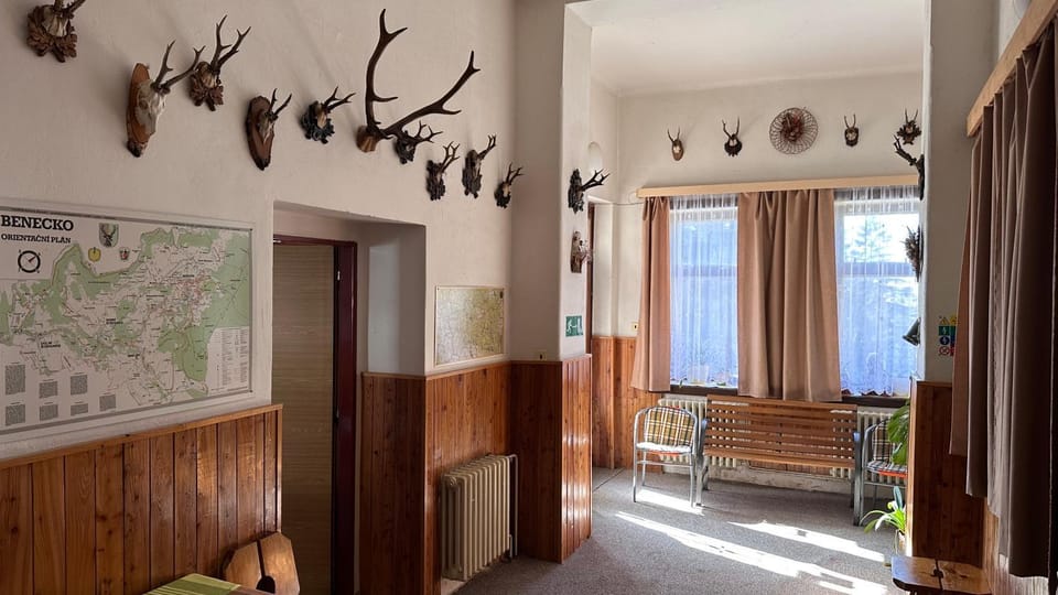 Hotel Zlatá vyhlídka Bed and Breakfast in Lower Silesian Voivodeship