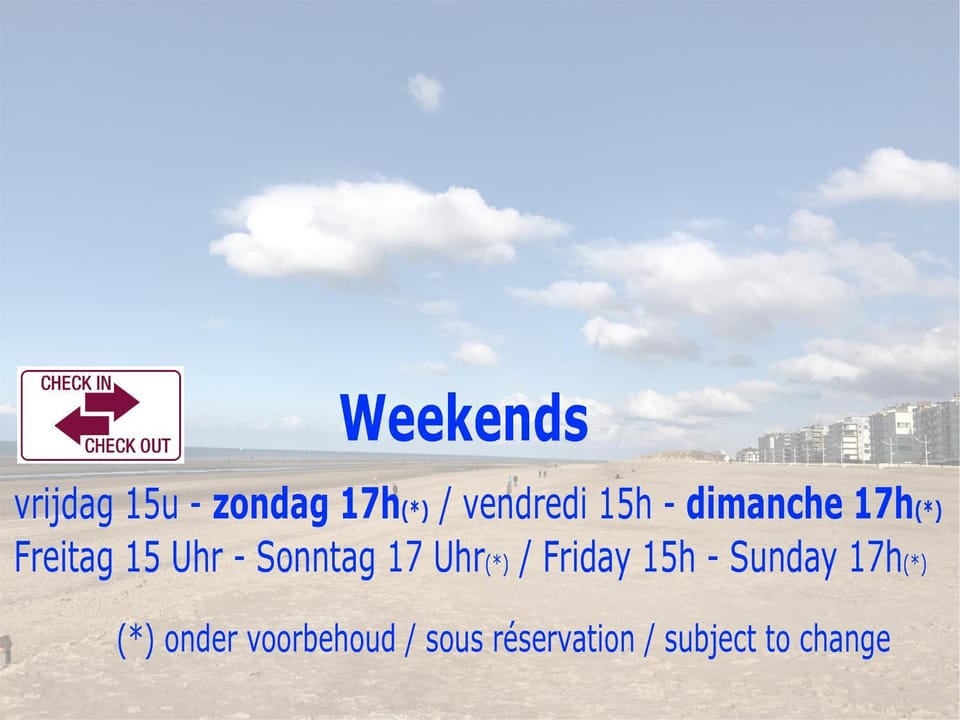 Koksijde Zeedijk Res Manh Apartment in Koksijde