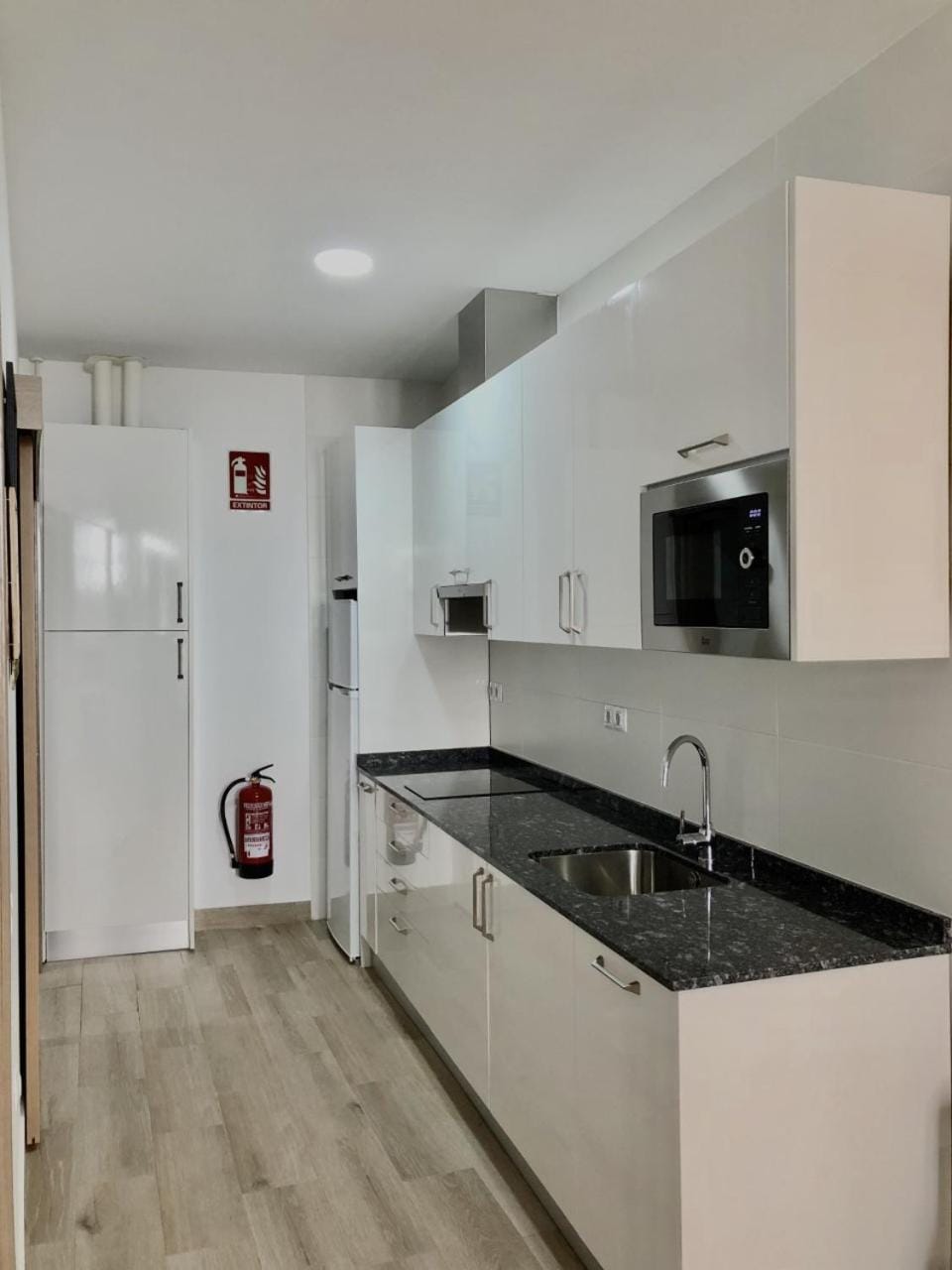 Caesarina II Apartment in Cáceres‎