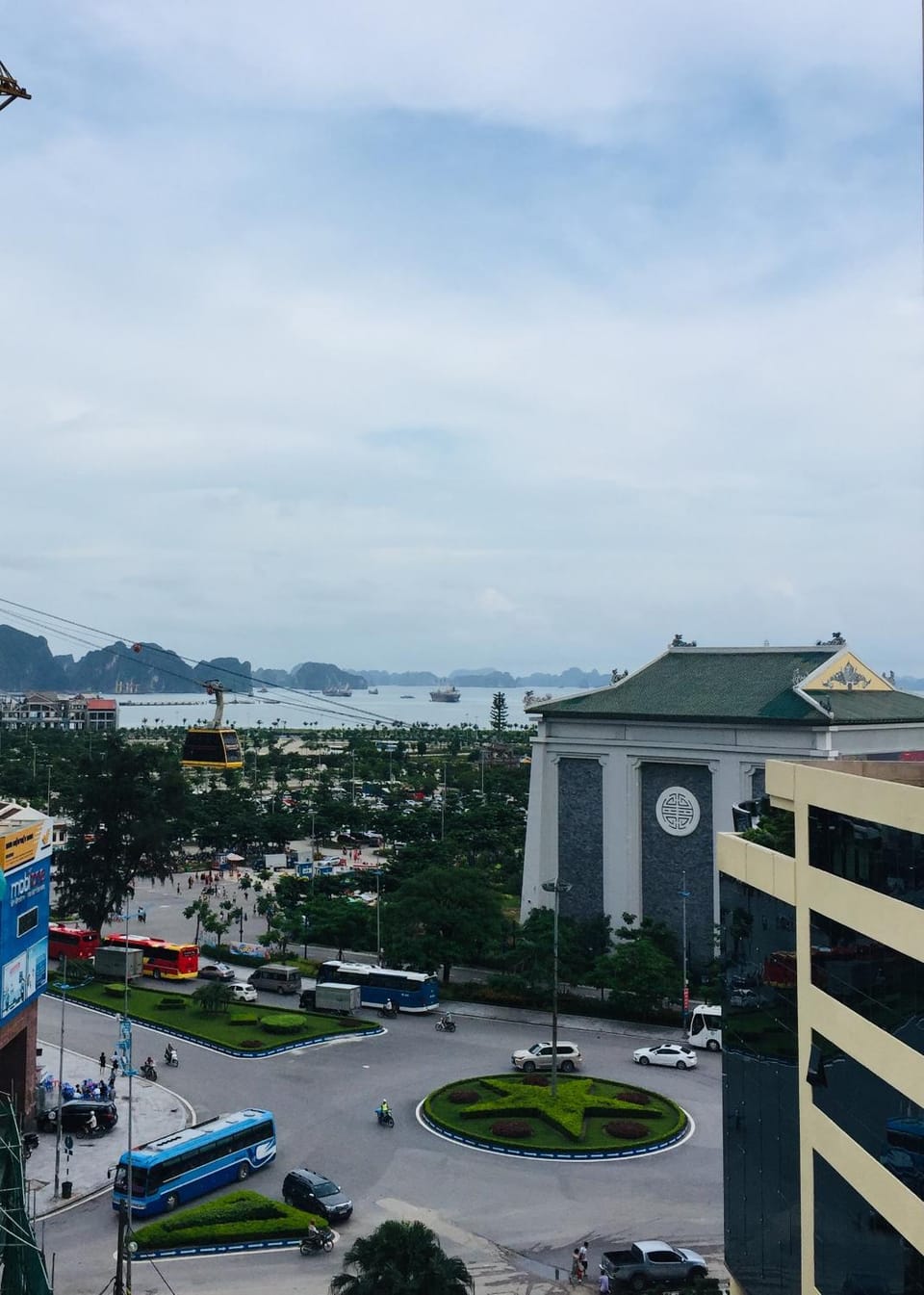 City view, Sea view